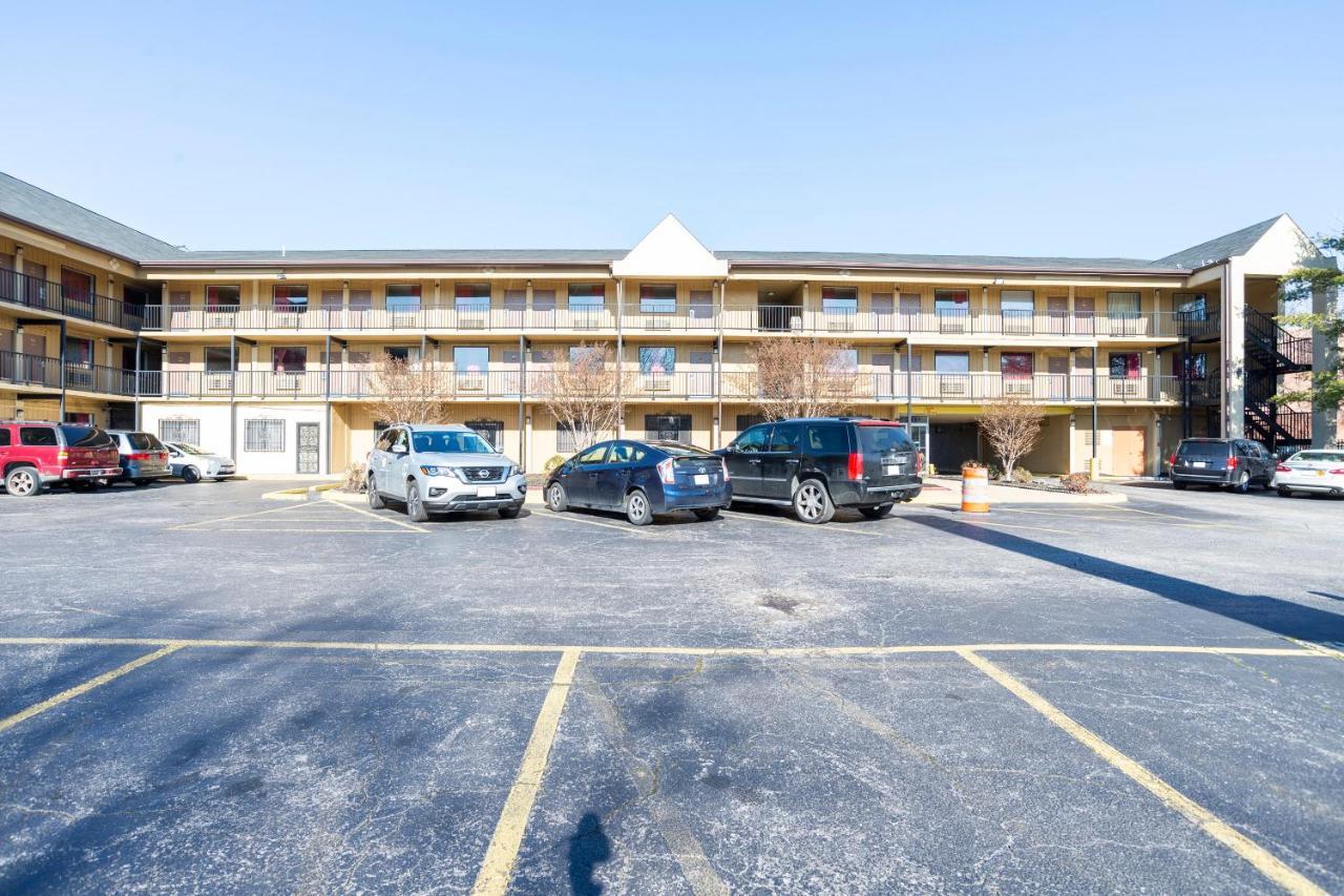 Hotel Baltimore Hwy 40 Екстер'єр фото