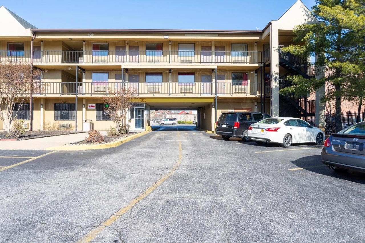 Hotel Baltimore Hwy 40 Екстер'єр фото