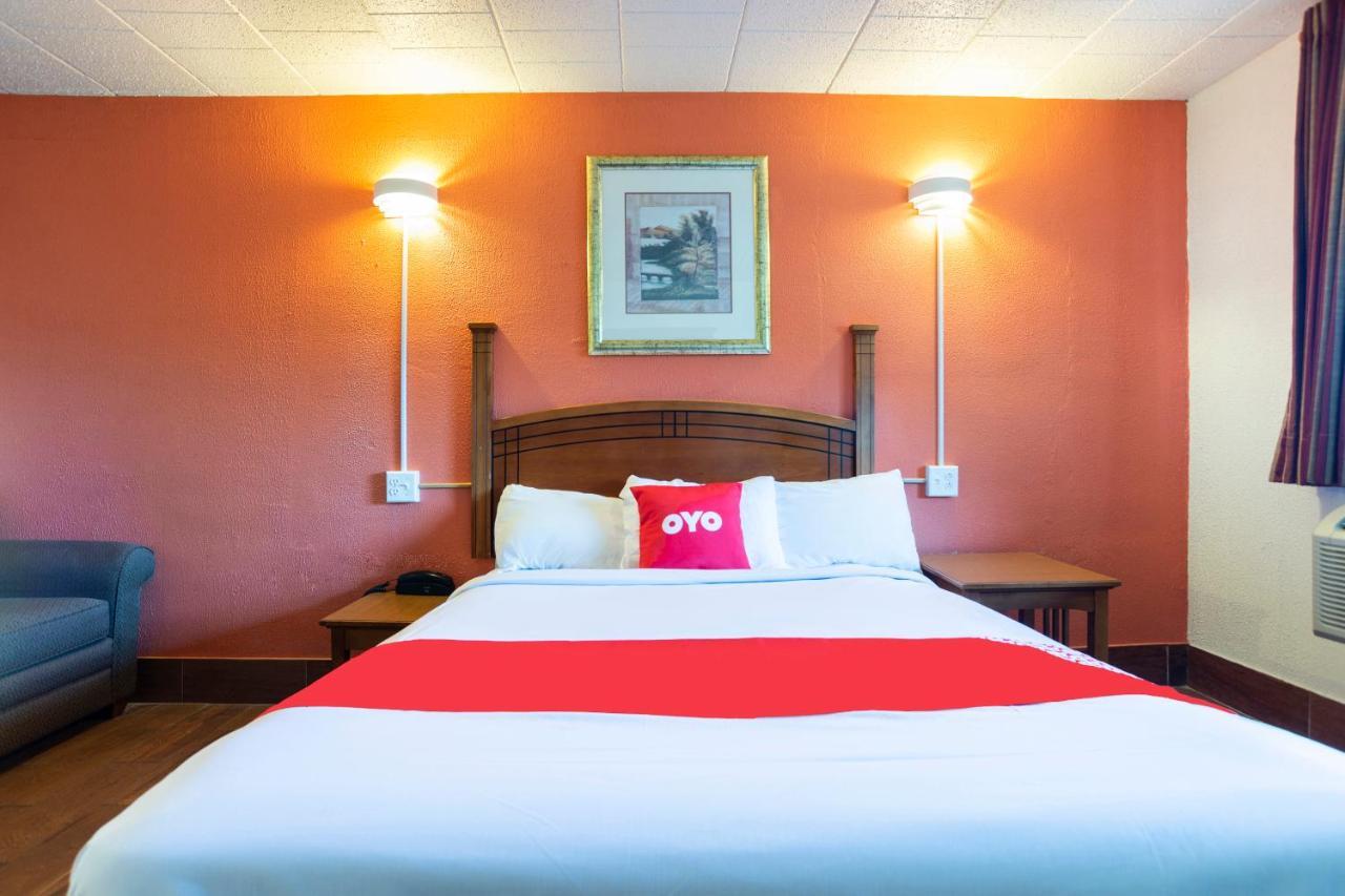 Hotel Baltimore Hwy 40 Екстер'єр фото