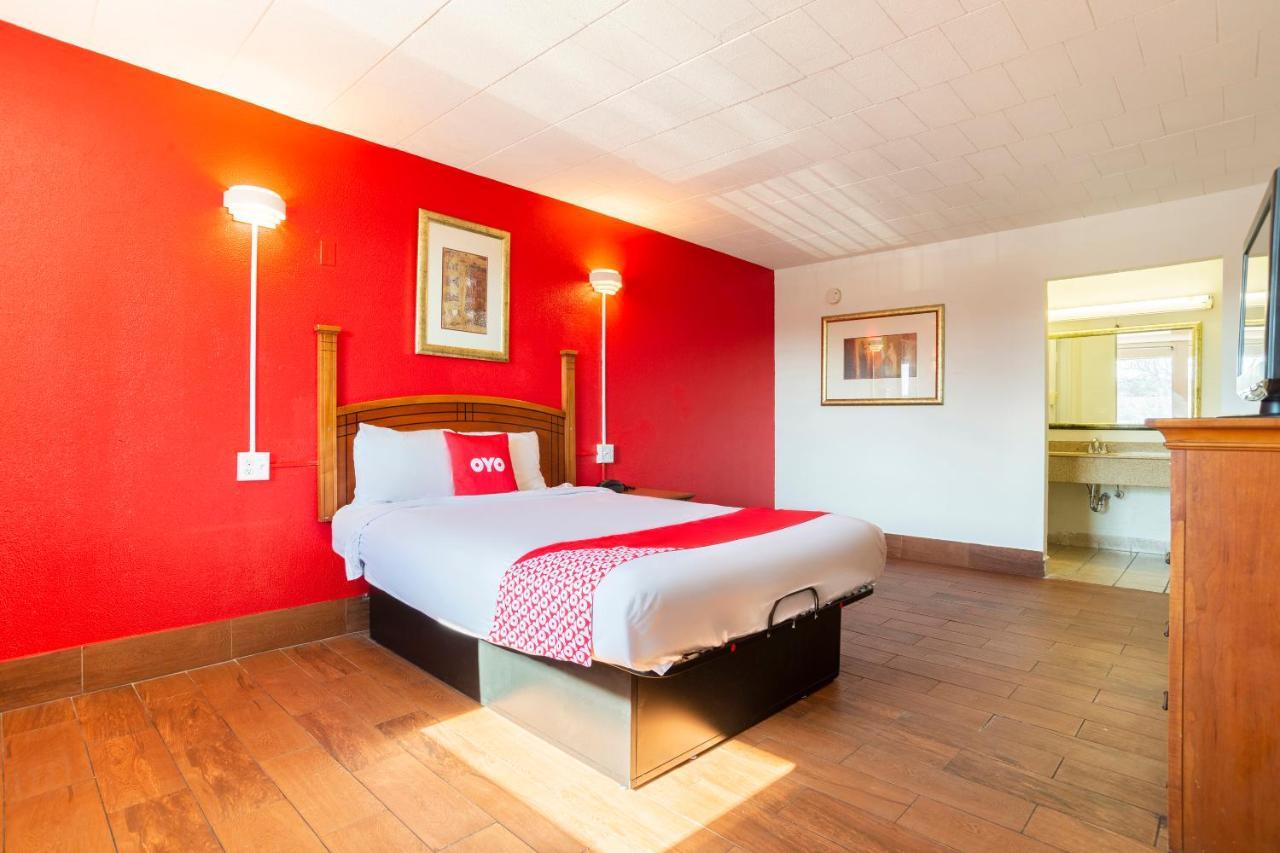 Hotel Baltimore Hwy 40 Екстер'єр фото
